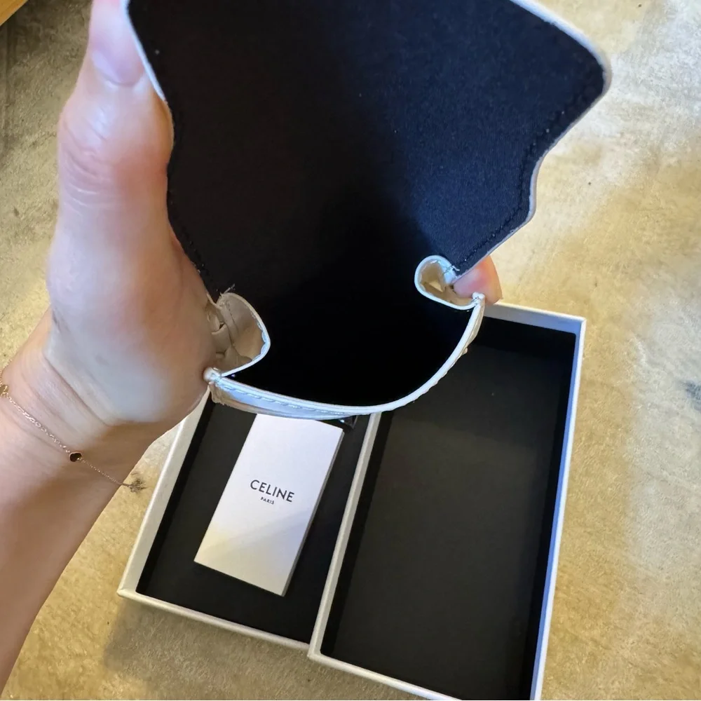 Celine St Tropez White Sunglasses Leather Case - Picture 4 of 5